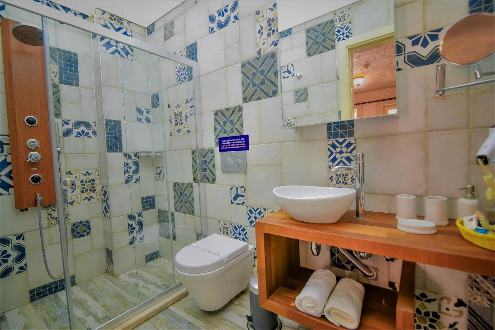 Micel Otel Алакати Екстериор снимка