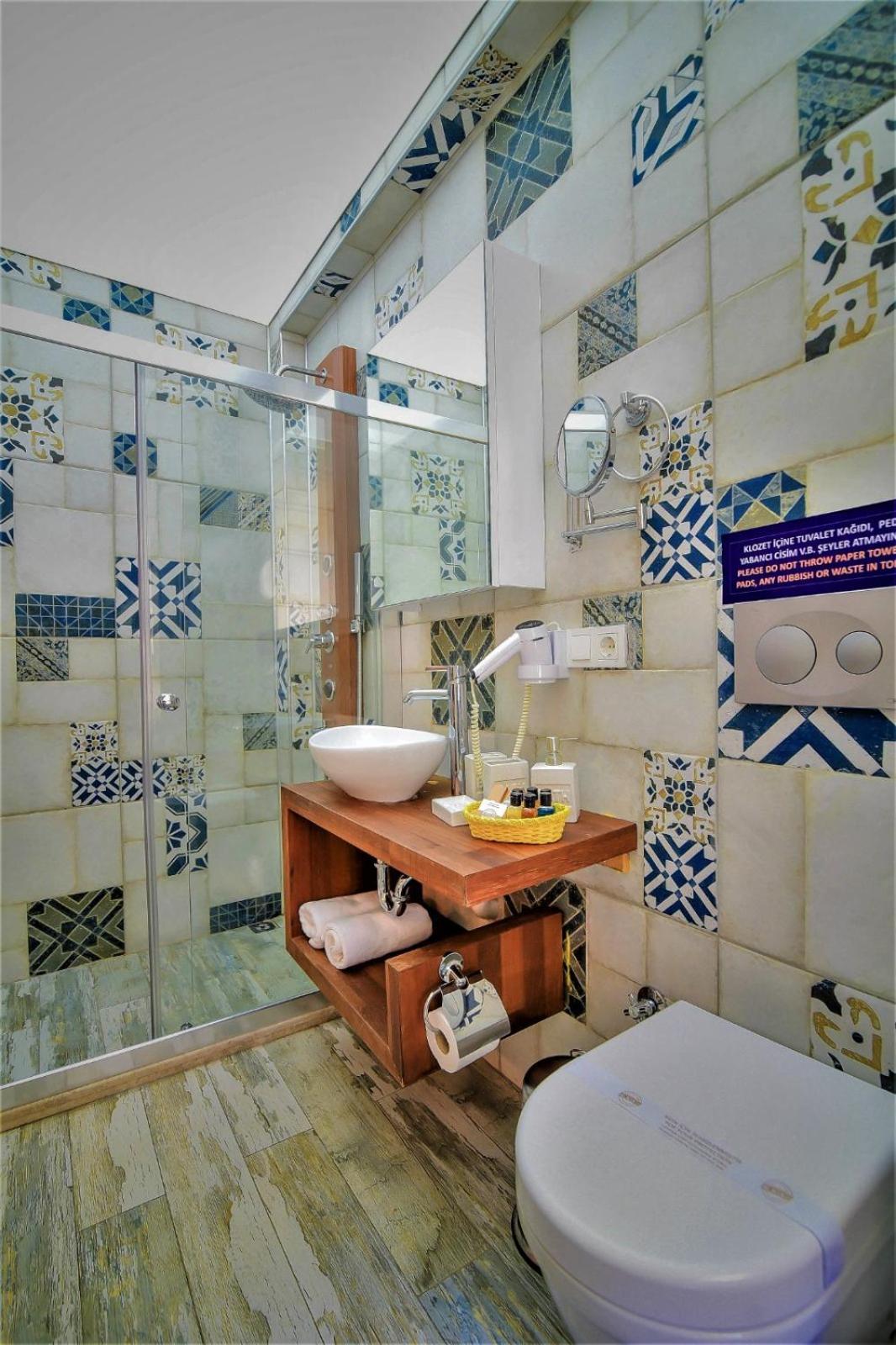 Micel Otel Алакати Екстериор снимка