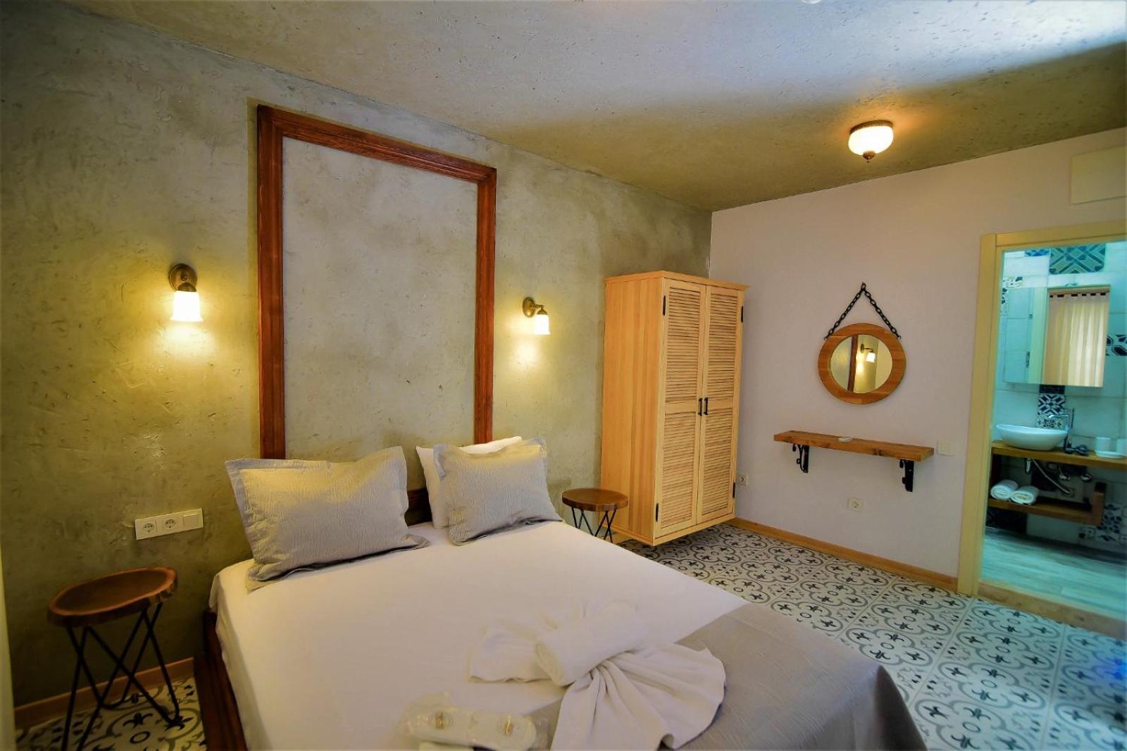 Micel Otel Алакати Екстериор снимка